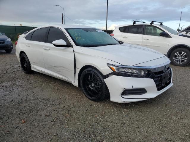 1HGCV1F19JA232159 - 2018 HONDA ACCORD LX WHITE photo 4