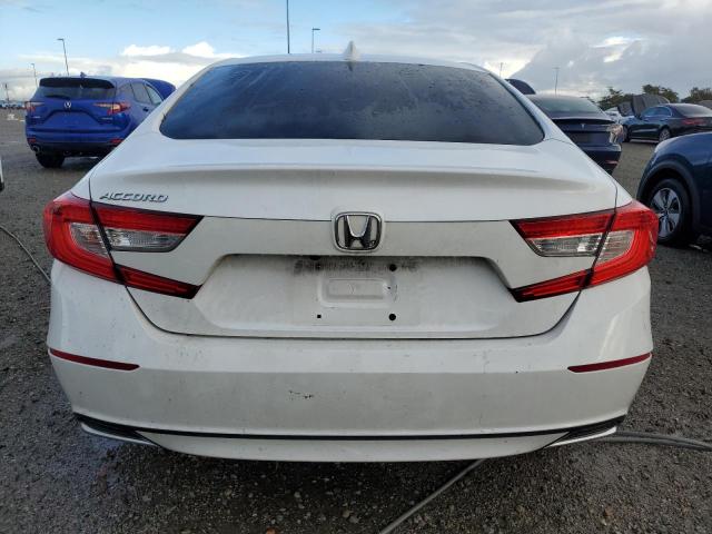 1HGCV1F19JA232159 - 2018 HONDA ACCORD LX WHITE photo 6