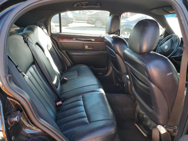 1LNHM81W23Y636655 - 2003 LINCOLN TOWN CAR EXECUTIVE BLACK photo 10