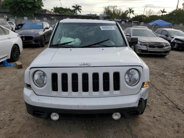 1C4NJPBA3GD628526 - 2016 JEEP PATRIOT SPORT WHITE photo 5