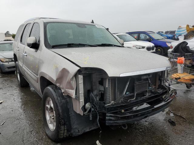 1GKFK63847J254120 - 2007 GMC YUKON DENALI SILVER photo 4