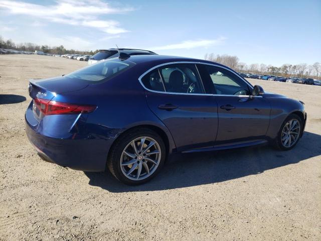 ZARFAEDN3H7555592 - 2017 ALFA ROMEO GIULIA Q4 BLUE photo 3