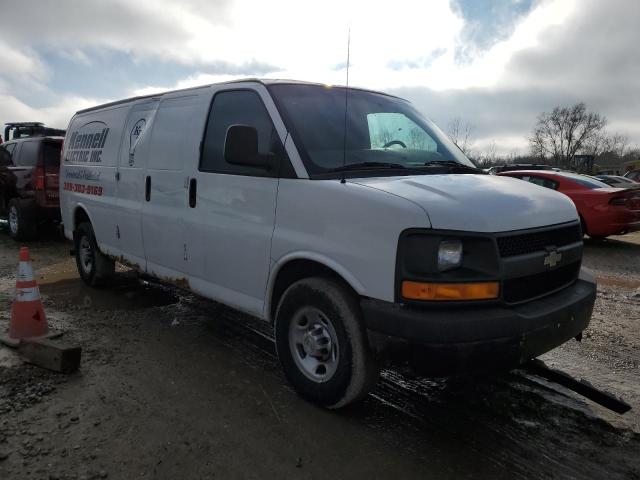 1GCZGUCG0C1163880 - 2012 CHEVROLET EXPRESS G3 WHITE photo 4