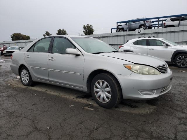 4T1BE32K96U724552 - 2006 TOYOTA CAMRY LE SILVER photo 4