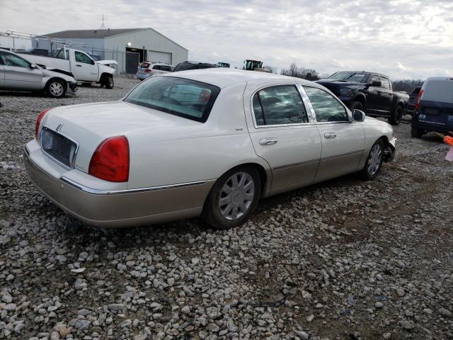 1LNHM82W05Y642374 - 2005 LINCOLN TOWN CAR SIGNATURE LIMITED WHITE photo 3