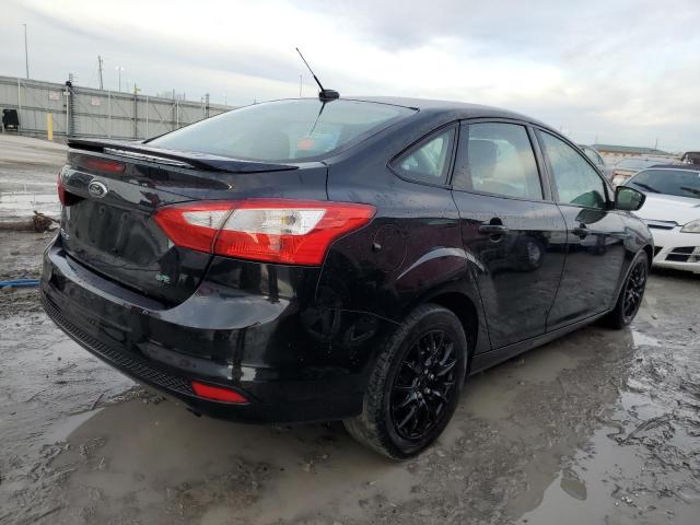 1FAHP3F27CL154321 - 2012 FORD FOCUS SE BLACK photo 3