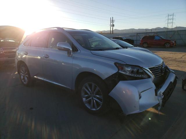 2T2BC1BA2FC007988 - 2015 LEXUS RX 450H SILVER photo 4