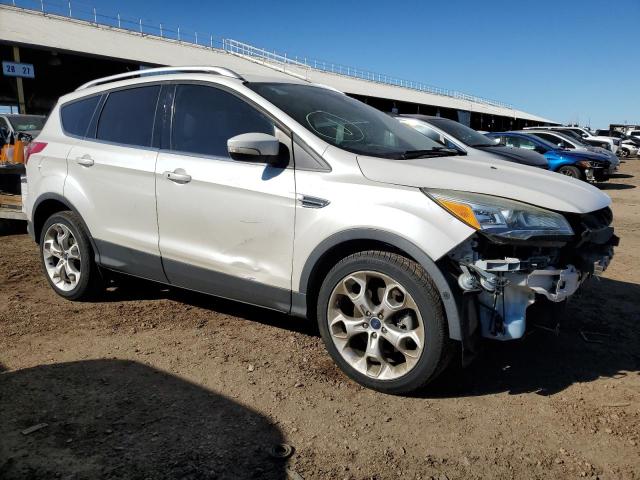 1FMCU9J92EUB99129 - 2014 FORD ESCAPE TITANIUM WHITE photo 4