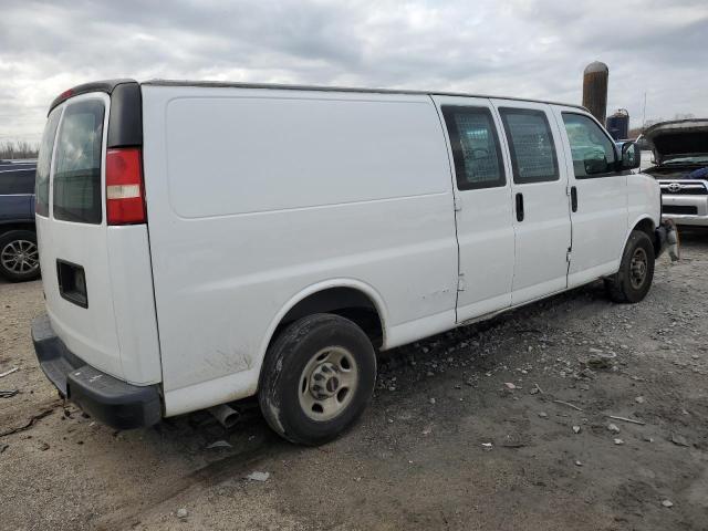 1GTGG29V471231444 - 2007 GMC SAVANA G2500 WHITE photo 3