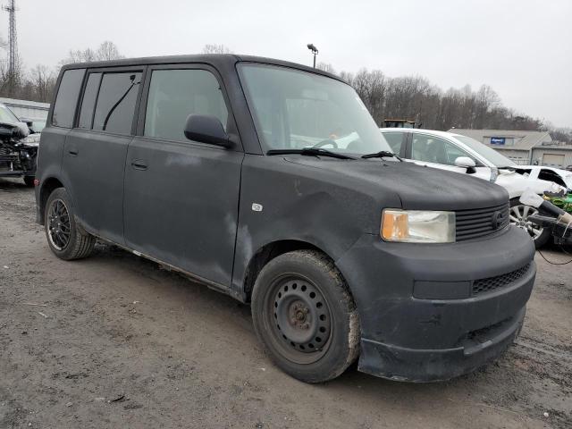 JTLKT324X64062044 - 2006 TOYOTA SCION XB BLACK photo 4