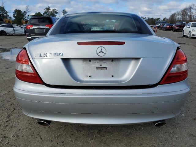 WDBWK54F76F084029 - 2006 MERCEDES-BENZ SLK 280 SILVER photo 6