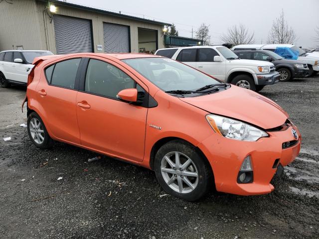 JTDKDTB37E1063720 - 2014 TOYOTA PRIUS ORANGE photo 4