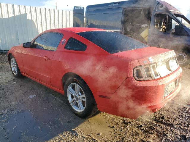 1ZVBP8AM3E5226237 - 2014 FORD MUSTANG RED photo 2