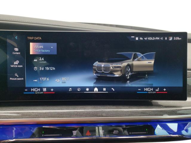 WBY53EJ06PCN87689 - 2023 BMW I7 XDRIVE60 灰色 照片 9