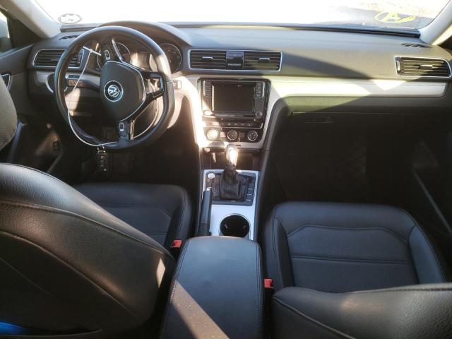 1VWLA7A35KC007066 - 2019 VOLKSWAGEN PASSAT WOLFSBURG WHITE photo 8