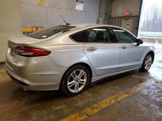 3FA6P0LU9JR129172 - 2018 FORD FUSION SE HYBRID SILVER photo 3