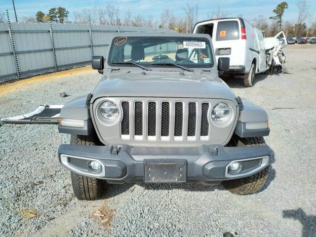 1C4HJXEG2JW246397 - 2018 JEEP WRANGLER U SAHARA CHARCOAL photo 5
