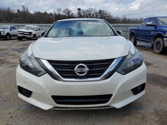 1N4BL3AP6GC120896 - 2016 NISSAN ALTIMA 3.5SL WHITE photo 5