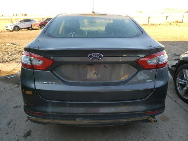 3FA6P0H72FR237563 - 2015 FORD FUSION SE GRAY photo 6