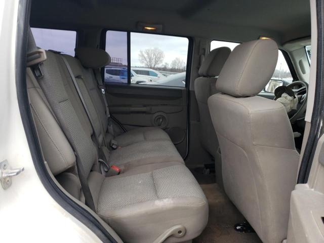1J8HG48K08C219782 - 2008 JEEP COMMANDER SPORT Սպիտակ լուսանկար 11