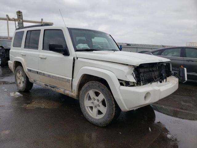 1J8HG48K08C219782 - 2008 JEEP COMMANDER SPORT WHITE photo 4