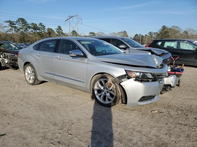 2G1125S35J9148390 - 2018 CHEVROLET IMPALA PREMIER SILVER photo 4