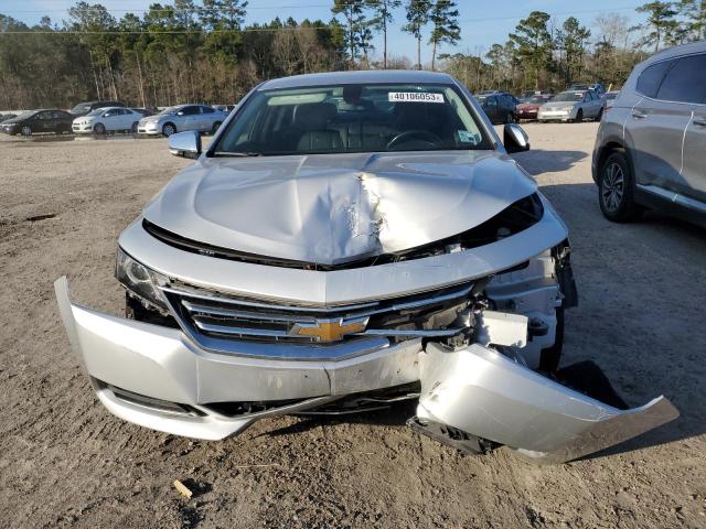 2G1125S35J9148390 - 2018 CHEVROLET IMPALA PREMIER SILVER photo 5