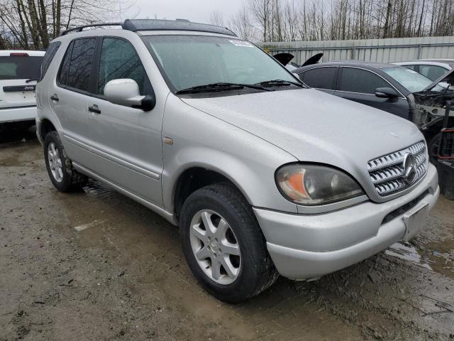 4JGAB72E2XA131527 - 1999 MERCEDES-BENZ ML 430 SILVER photo 4