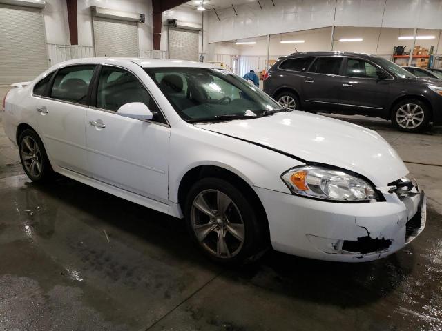 2G1WC5E3XE1151434 - 2014 CHEVROLET IMPALA LIM LTZ WHITE photo 4