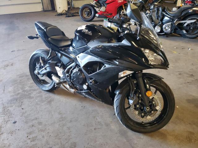 JKAEXEJ19HDA00067 - 2017 KAWASAKI EX650 J შავი ფოტო 1