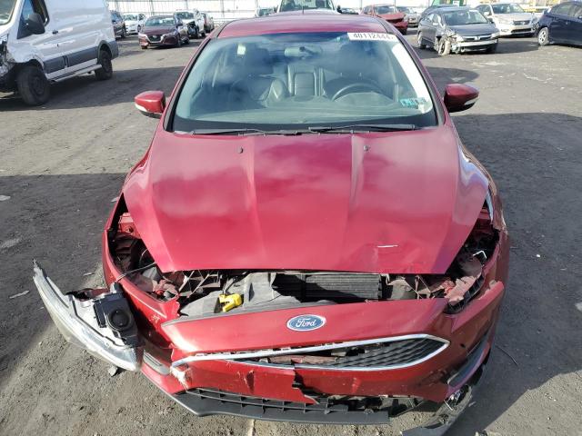 1FADP3K25GL375927 - 2016 FORD FOCUS SE RED photo 5