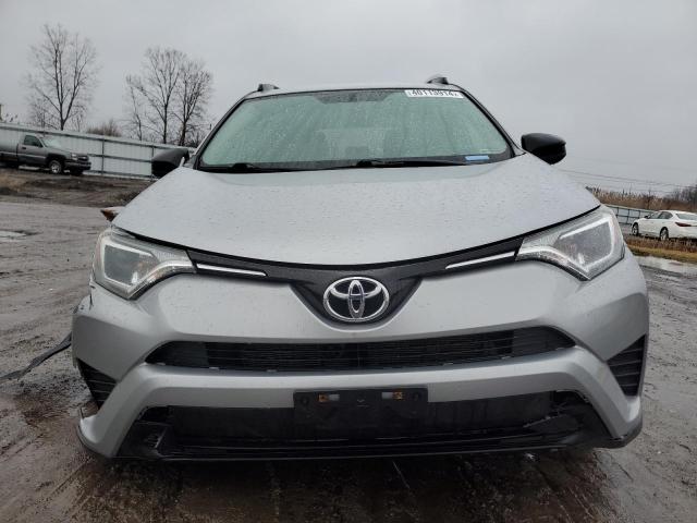 2T3BFREVXGW515822 - 2016 TOYOTA RAV4 LE SILVER photo 5