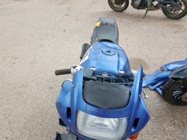 JH2PC1902HM004027 - 1987 HONDA CBR600 F BLUE photo 6