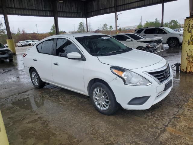 3N1CN7AP0KL840131 - 2019 NISSAN VERSA S WHITE photo 4