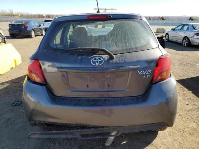 VNKKTUD37FA034510 - 2015 TOYOTA YARIS GRAY photo 6