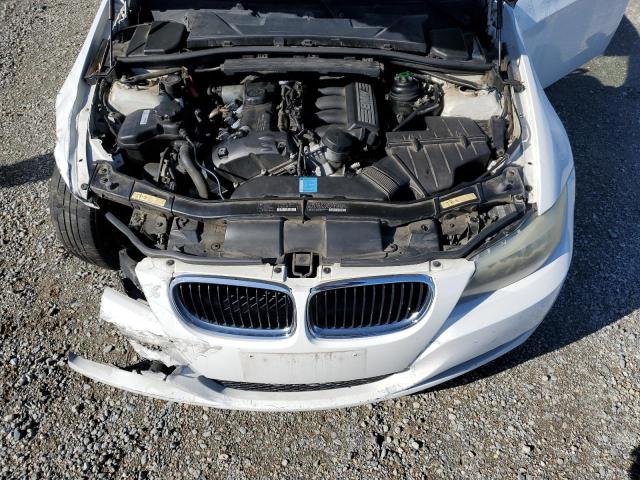 WBAPH53579A436294 - 2009 BMW 328 I SULEV WHITE photo 11