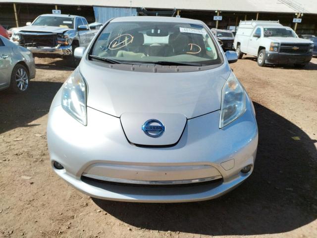 JN1AZ0CP7BT009351 - 2011 NISSAN LEAF SV SILVER photo 5