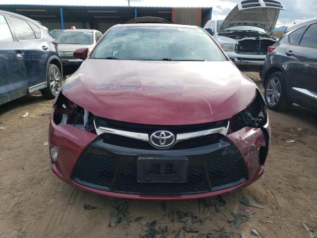 4T1BF1FK6HU740464 - 2017 TOYOTA CAMRY LE RED photo 5