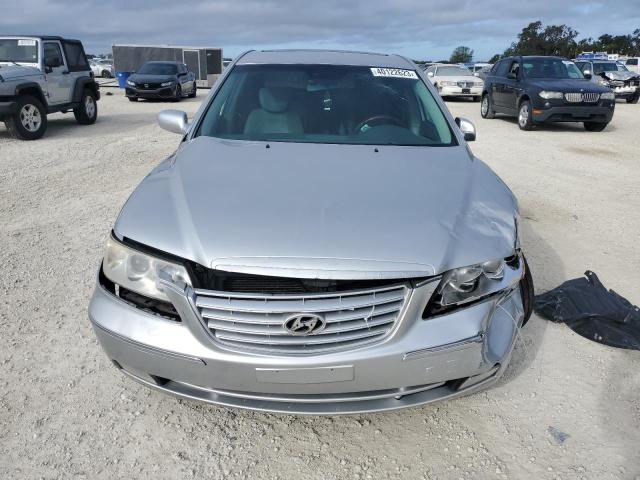 KMHFC46F96A113657 - 2006 HYUNDAI AZERA SE SILVER photo 5