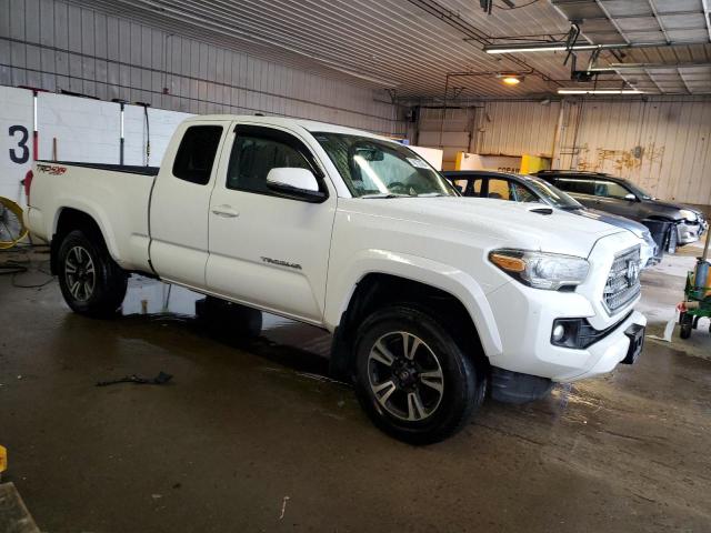 5TFSZ5AN2HX084847 - 2017 TOYOTA TACOMA ACCESS CAB თეთრი ფოტო 4