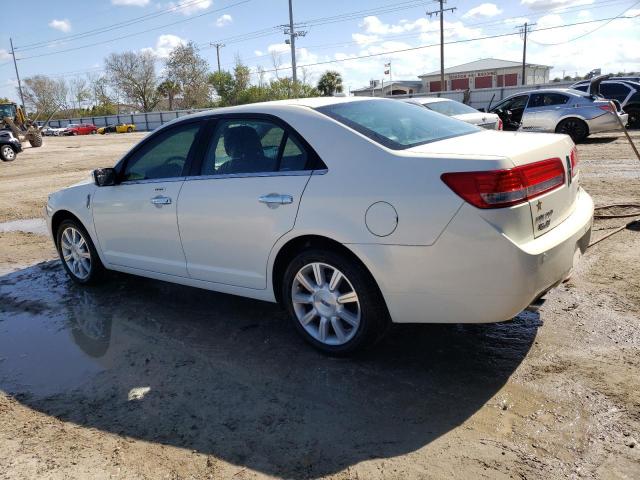 3LNHL2GC1CR827432 - 2012 LINCOLN MKZ WHITE photo 2