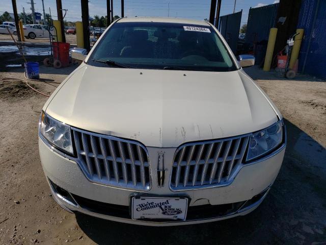 3LNHL2GC1CR827432 - 2012 LINCOLN MKZ WHITE photo 5