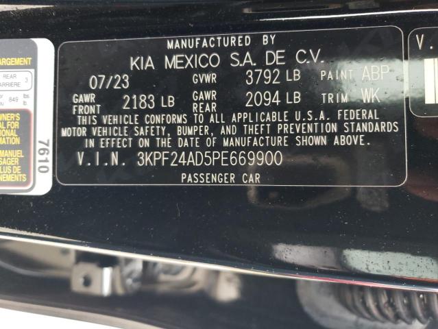 3KPF24AD5PE669900 - 2023 KIA FORTE LX BLACK photo 12