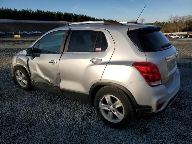 KL7CJLSB5KB914677 - 2019 CHEVROLET TRAX 1LT SILVER photo 2