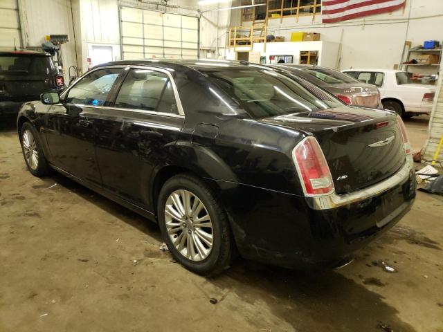 2C3CCARG5DH619032 - 2013 CHRYSLER 300 BLACK photo 2