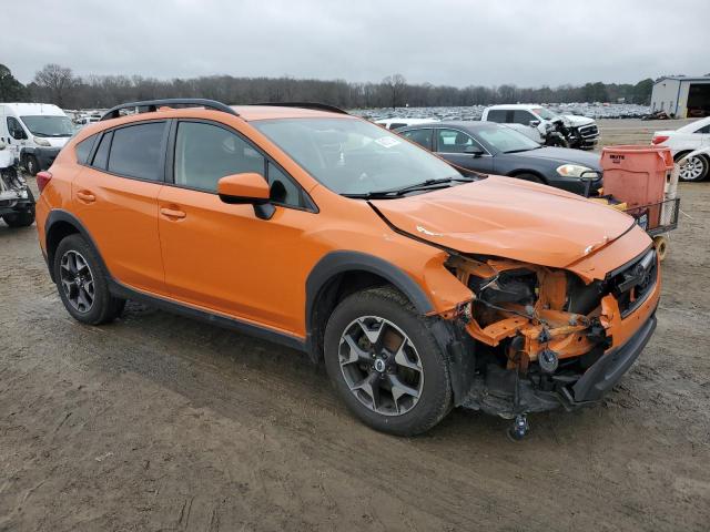 JF2GTABC1JH272113 - 2018 SUBARU CROSSTREK PREMIUM ORANGE photo 4