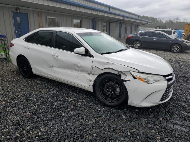 4T1BF1FK4FU092278 - 2015 TOYOTA CAMRY LE WHITE photo 4