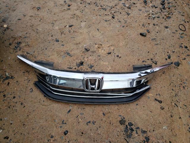 1HGCR3F0XHA020520 - 2017 HONDA ACCORD EXL WHITE photo 12