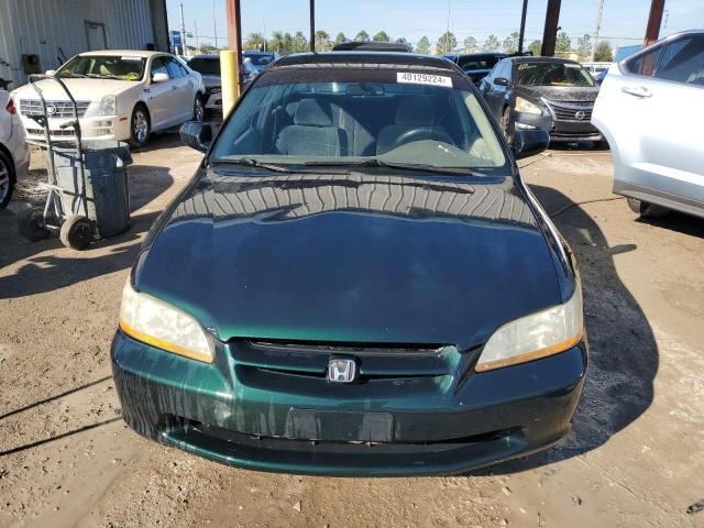 1HGCG5642XA047469 - 1999 HONDA ACCORD LX GREEN photo 5