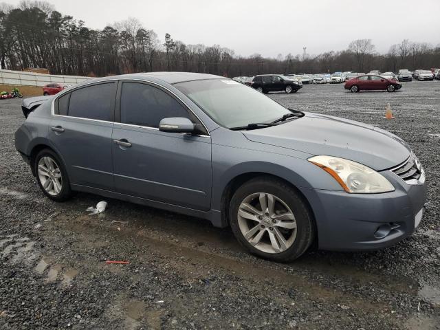 1N4BL2AP4AN448923 - 2010 NISSAN ALTIMA SR BLUE photo 4